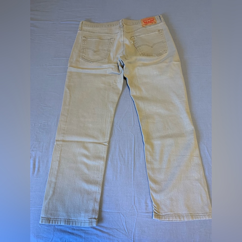 Levi's - Men's 541 Relaxed Jeans - used - Picture 3 of 5